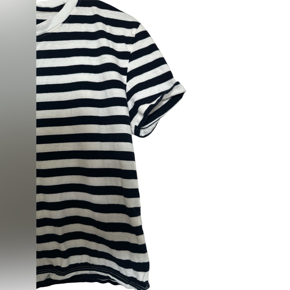 Zara Navy Blue and White Stripped Cropped‎ Tee, Size Small - Picture 3 of 5